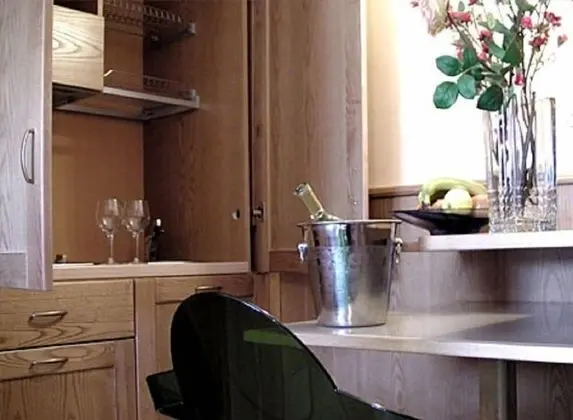 Tek Büyük veya İki Ayrı Yataklı Oda