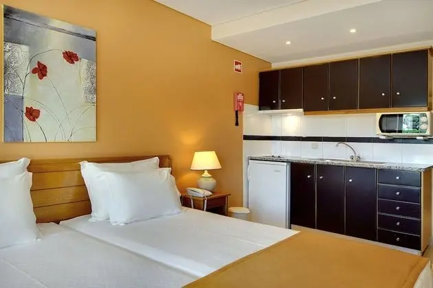 Studio (2 adults)