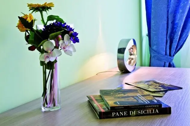 Standard Büyük Yataklı Tek Kişilik Oda