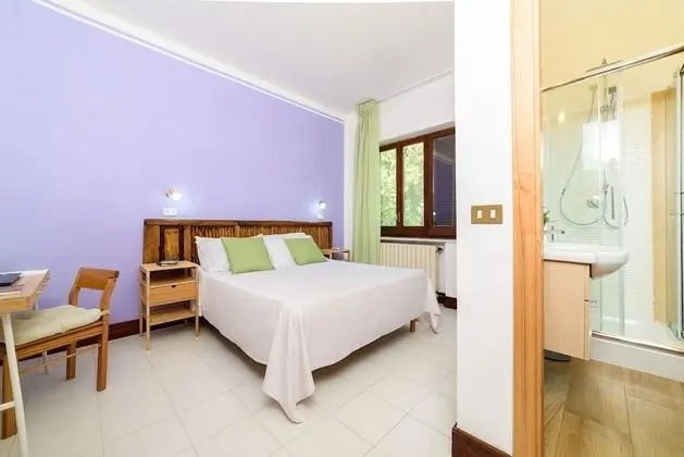 Tek Büyük Yataklı Oda (Lavanda)