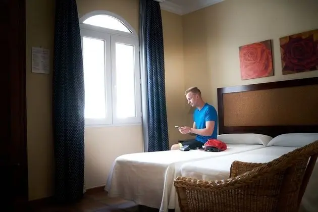 Economy İki Ayrı Yataklı Oda (interior)