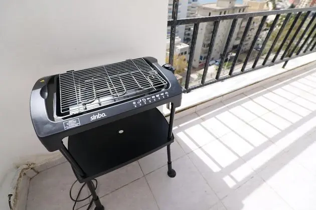 Apart Daire, 1 Büyük (Queen) Boy Yatak ve Çekyat