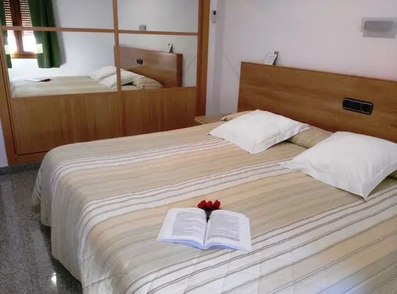 Tek Büyük veya İki Ayrı Yataklı Oda