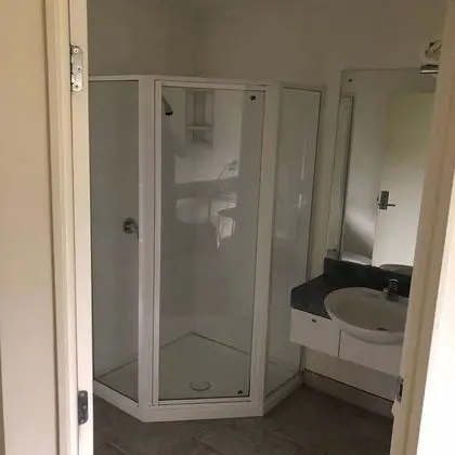 Stüdyo (Shower)