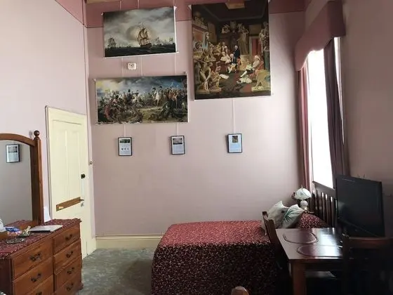 Standard Oda, Sigara İçilmez (Triple Private Bathroom)