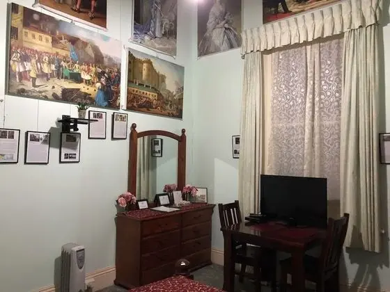 Standard Süit, 1 Yatak Odası, Sigara İçilmez, Ortak Banyo (Double Room 2)