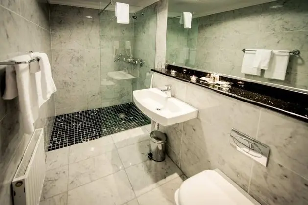 Standard Tek Büyük Yataklı Oda (No Lift Access)