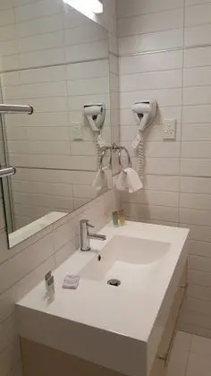 Deluxe Stüdyo, Jakuzi
