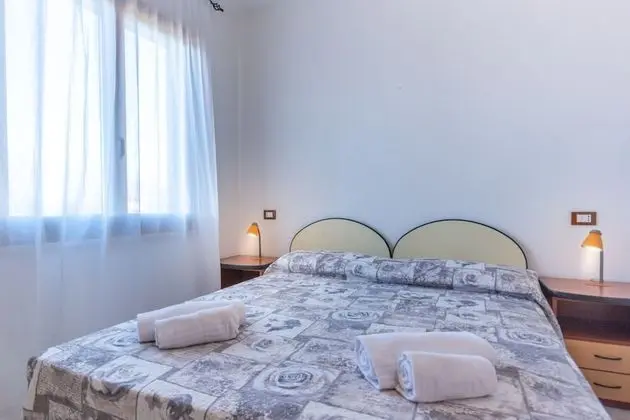 Family Sıra Ev, 1 Çift Kişilik Yatak, Bahçeli (Albarella S2 1)