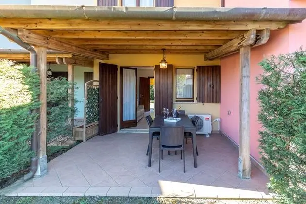 Family Sıra Ev, 1 Çift Kişilik Yatak, Bahçeli (Albarella S2 2)