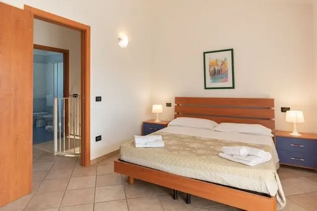 Family Sıra Ev, Birden Çok Yatak, 2 Banyolu, Bahçeli (Albarella S3 2)