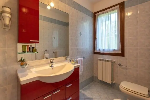 Family Ev, Birden Çok Yatak, 2 Banyolu, Bahçeli (Albarella V3 2)