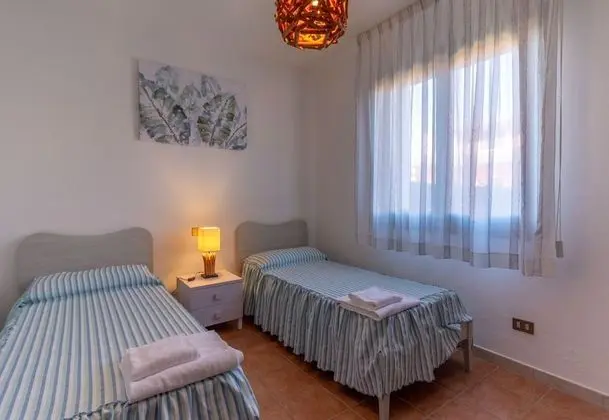 Family Ev, Birden Çok Yatak, 2 Banyolu, Bahçeli (Albarella V3 3)