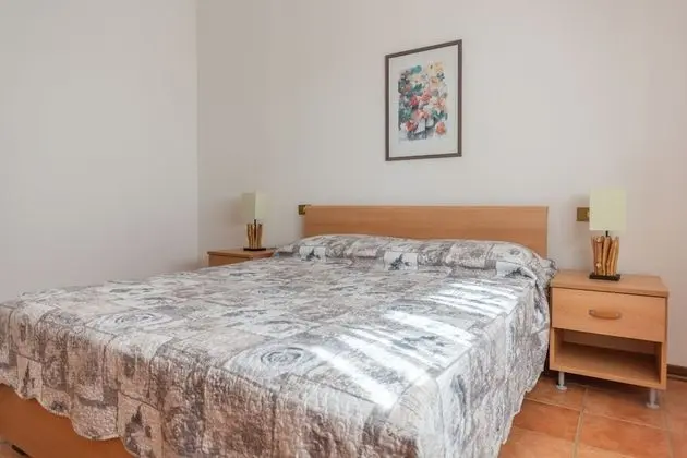 Family Ev, Birden Çok Yatak, 2 Banyolu, Bahçeli (Albarella V4 3)