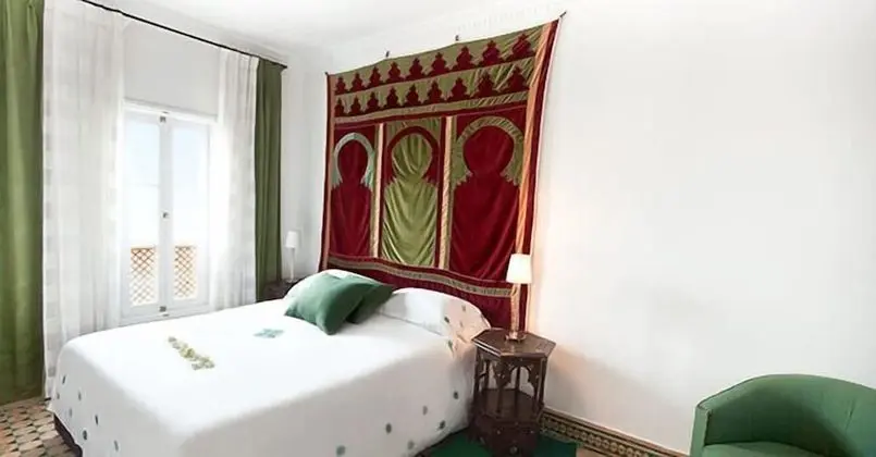 Deluxe Tek Büyük Yataklı Oda (Ibn Batouta)