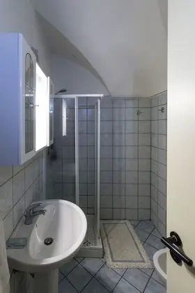 Classic Tek Büyük Yataklı Oda