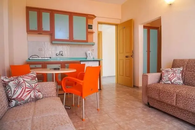 Apart Daire 4 Kisi (Apartment for 4 People)