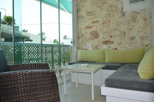 Private Oda, Bahçe Manzaralı, Balkonlu