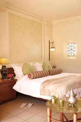 Deluxe Tek Büyük veya İki Ayrı Yataklı Oda, Bahçe Manzaralı