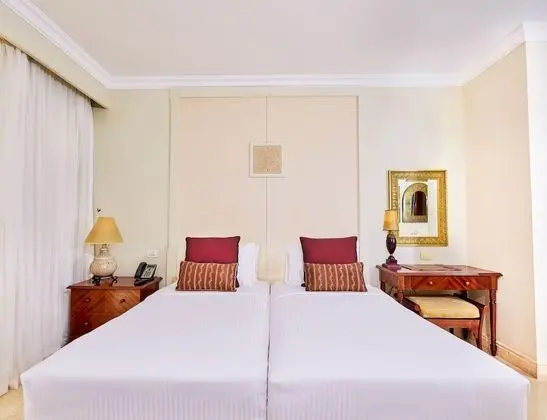Deluxe Tek Büyük veya İki Ayrı Yataklı Oda, Deniz Manzaralı