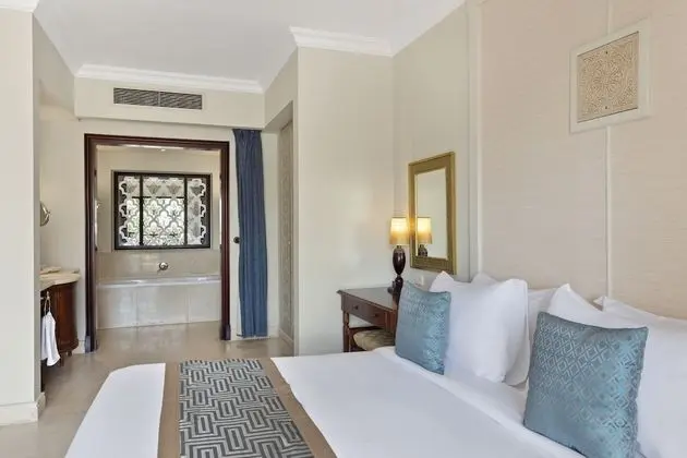 Deluxe Tek Büyük veya İki Ayrı Yataklı Oda, Deniz Manzaralı