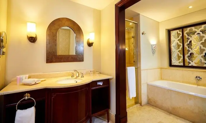 Deluxe Üç Kişilik Oda, Bahçe Manzaralı