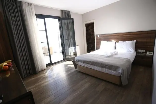 Superior Tek Büyük Yataklı Oda, Deniz Manzaralı
