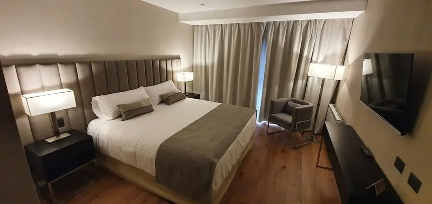 Superior Tek Büyük Yataklı Oda