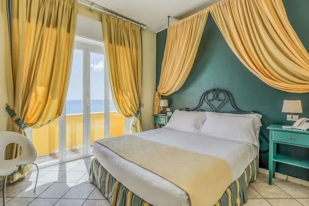 Standard Oda, Deniz Manzaralı