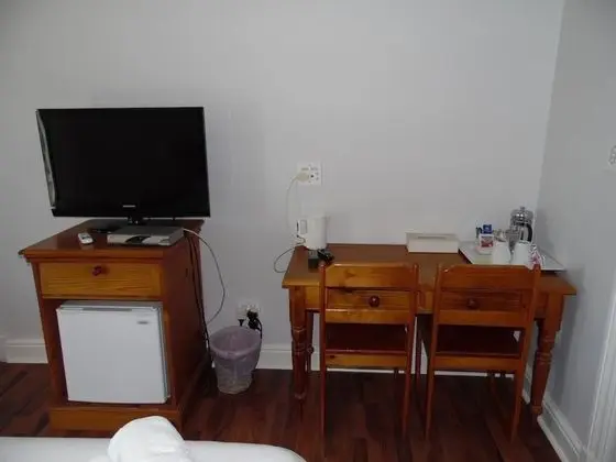 Luxury Tek Büyük Yataklı Oda