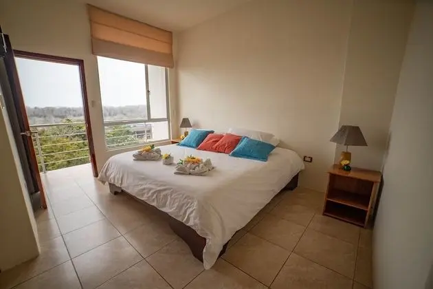 Tek Büyük Yataklı Oda, 1 En Büyük (King) Boy Yatak, Balkon, Şehir Manzaralı