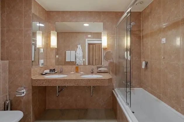 Junior Suite, Sea View with Balcony