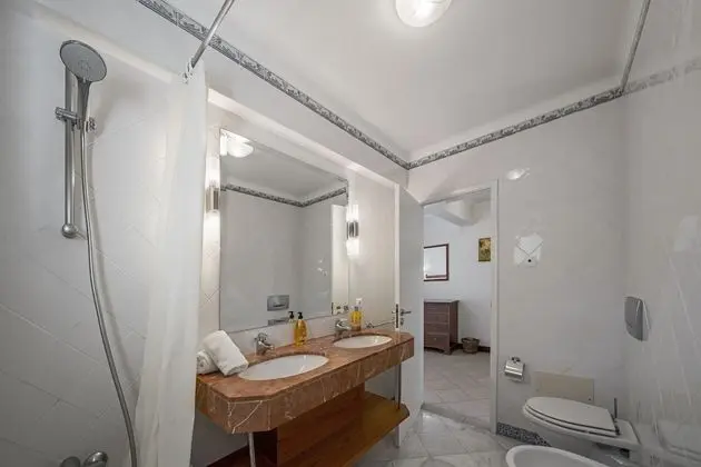Villa, 4 Yatak Odası, Kişiye Özel Havuzlu
