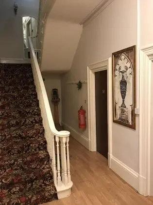 Süit, Ortak Banyo (Sleeps 4)