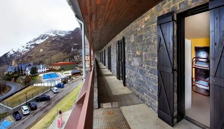 Dört Kişilik Oda, Özel Banyo