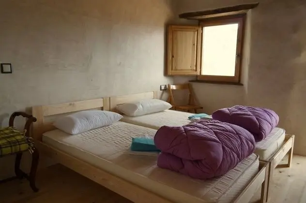 Tek Büyük Yataklı Oda, Ortak Banyo