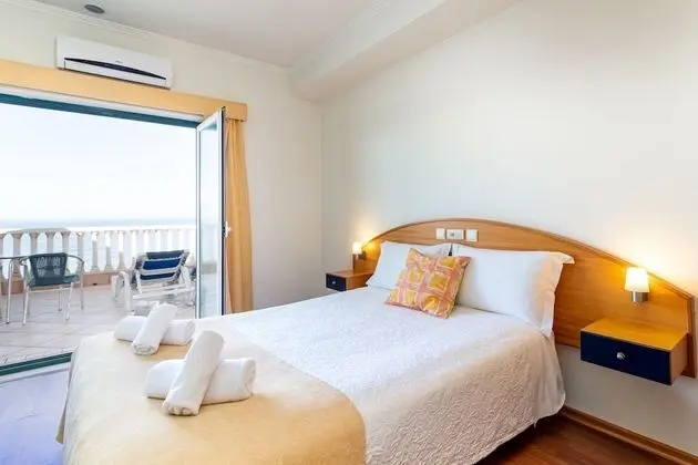 Superior Tek Büyük Yataklı Oda, Balkon, Deniz Manzaralı