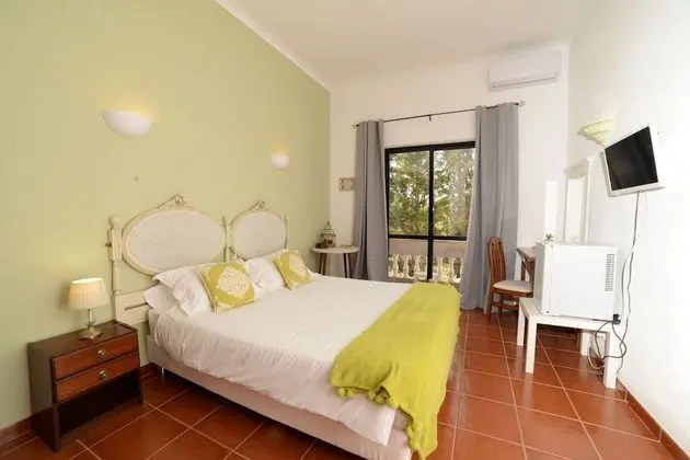 Tek Büyük Yataklı Oda, Bahçe Manzaralı (306)