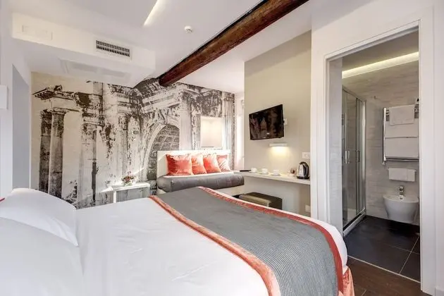 Junior Süit (Pantheon View)