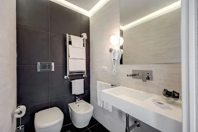 Junior Süit (Pantheon View)