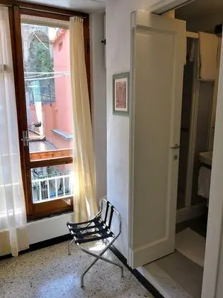 Basic Tek Büyük Yataklı Oda, 1 Büyük (Queen) Boy Yatak