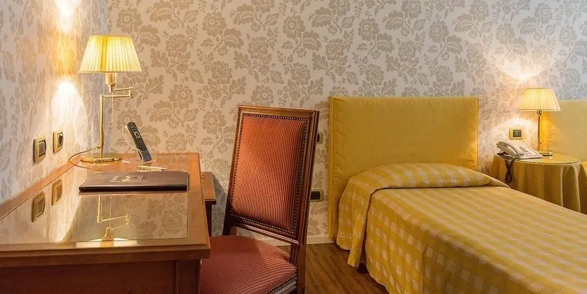 Comfort Tek Kişilik Oda