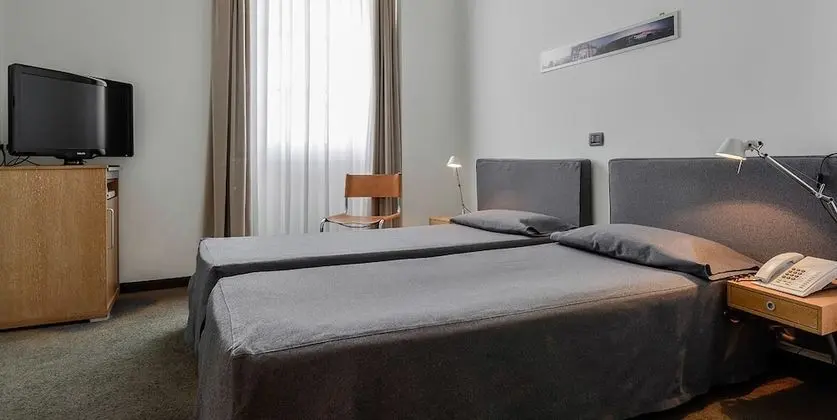 İki Ayrı Yataklı Oda, 2 Tek Kişilik Yatak