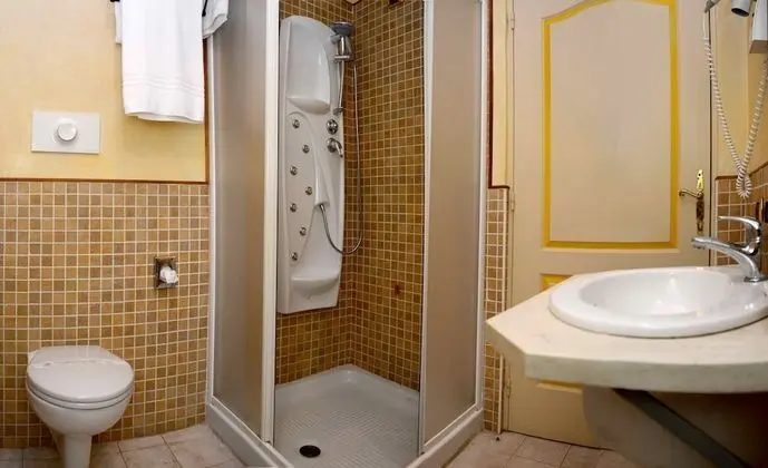 Tek Büyük veya İki Ayrı Yataklı Oda