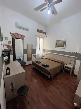 Tek Büyük veya İki Ayrı Yataklı Oda