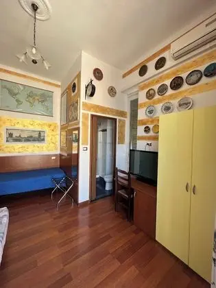 Tek Büyük veya İki Ayrı Yataklı Oda