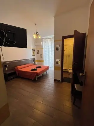 Tek Büyük veya İki Ayrı Yataklı Oda