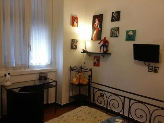 Tek Kişilik Oda, Özel Banyo (not in room)