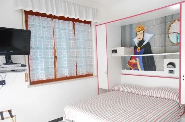 Tek Büyük Yataklı Oda