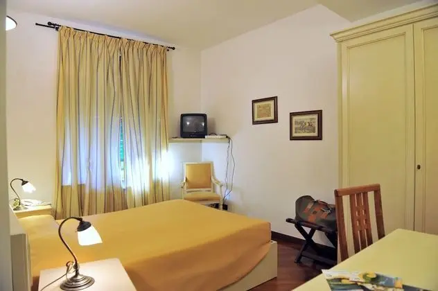 Standard Tek Büyük veya İki Ayrı Yataklı Oda